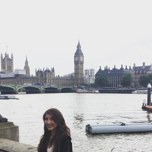 Meet your Posher, Danielle